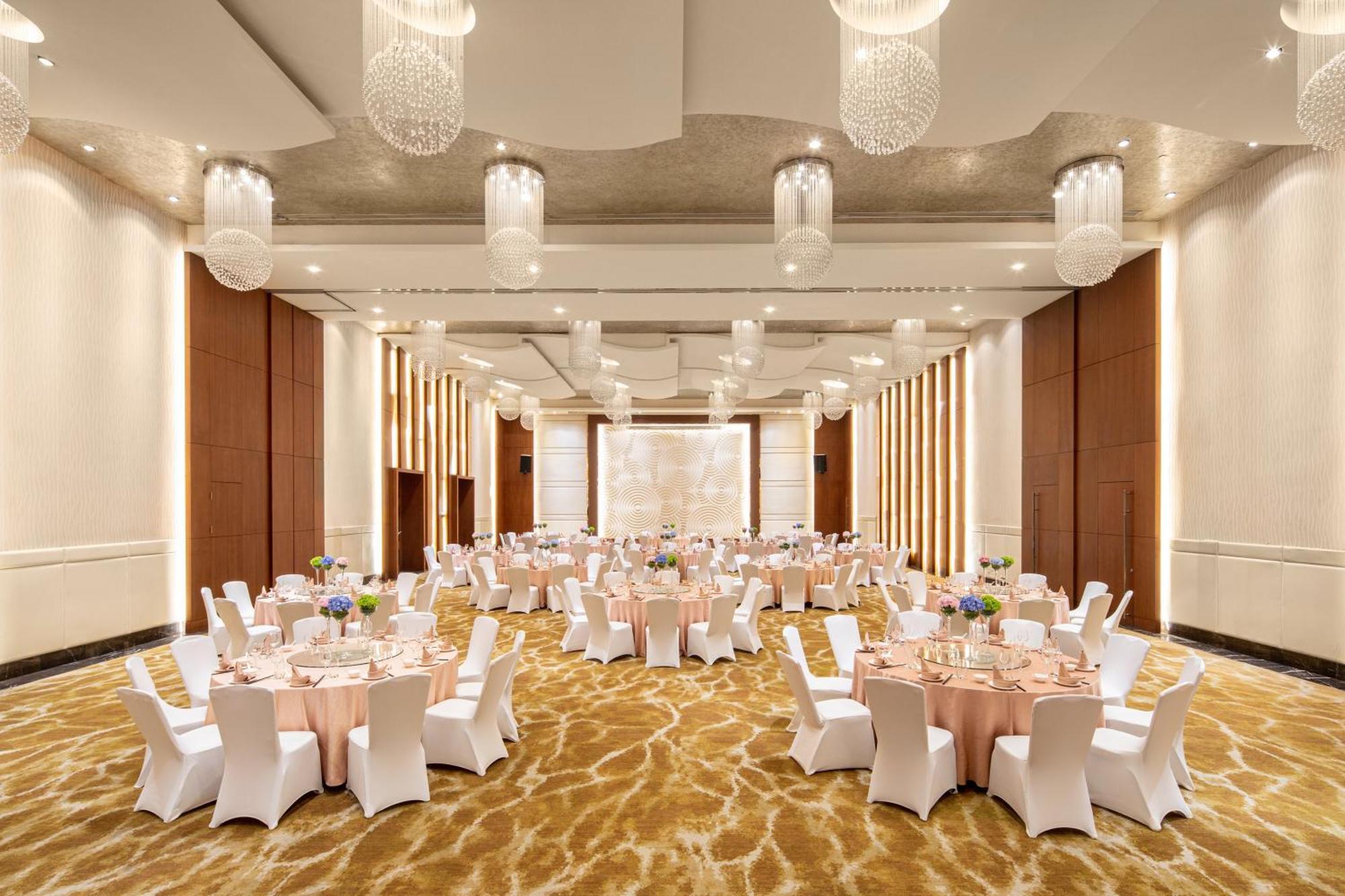 Crowne Plaza Shanghai Xiayang Lake By Ihg Qingpu Exterior foto